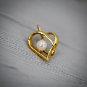 14K Yellow Gold Cultured Pearl Diamond Accent Open Heart Pendant 3D 1.83g